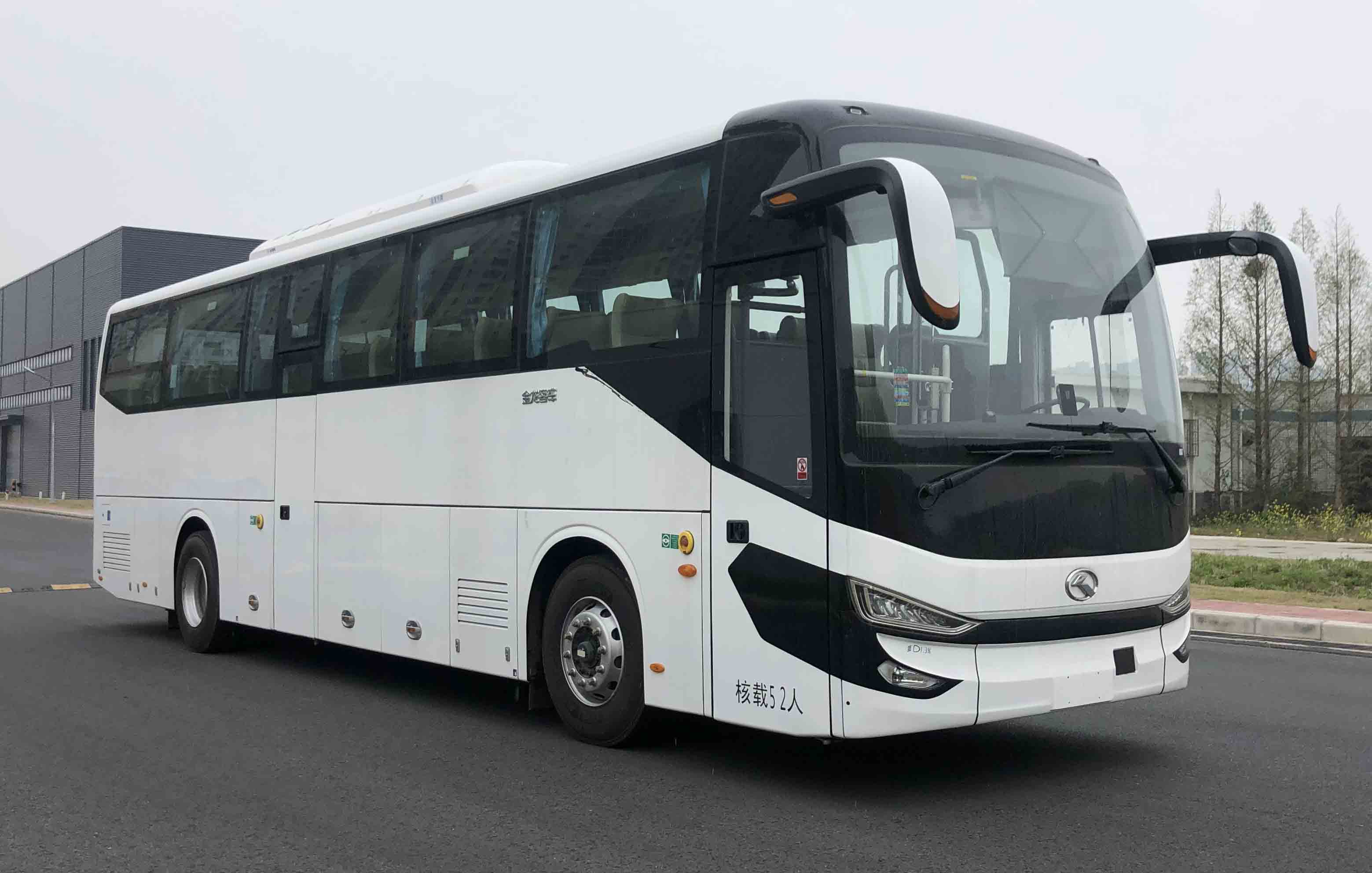 金龙牌XMQ6112AGBEVL05纯电动城市客车
